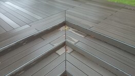 individuelle, auf Maß angefertigte Treppe aus Econudo Terrassendielen im Aussenbereich Berlin Wannsee Schwanenwerder, Bambus